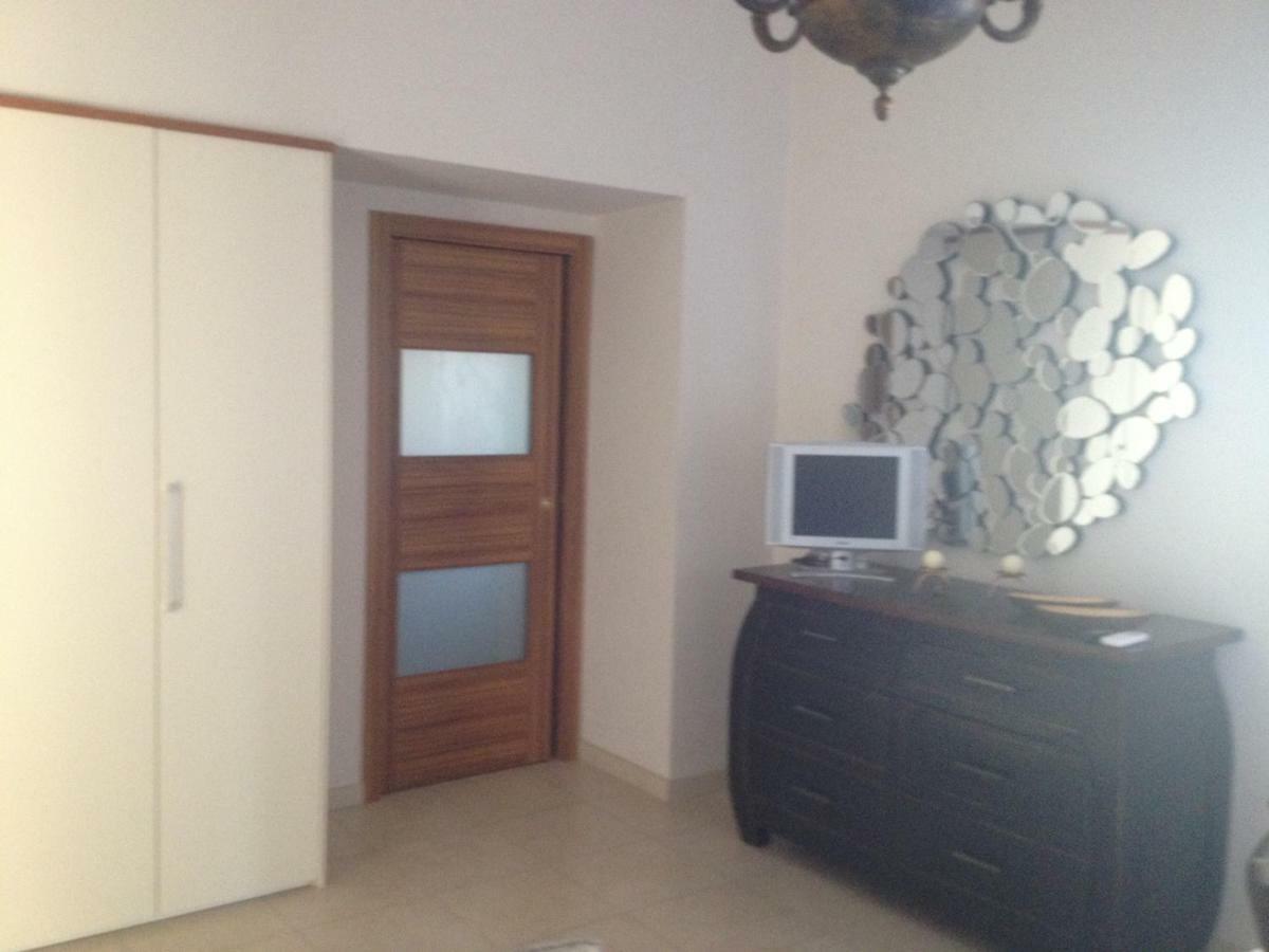 Domus Felix Bed and Breakfast Sorrento Buitenkant foto